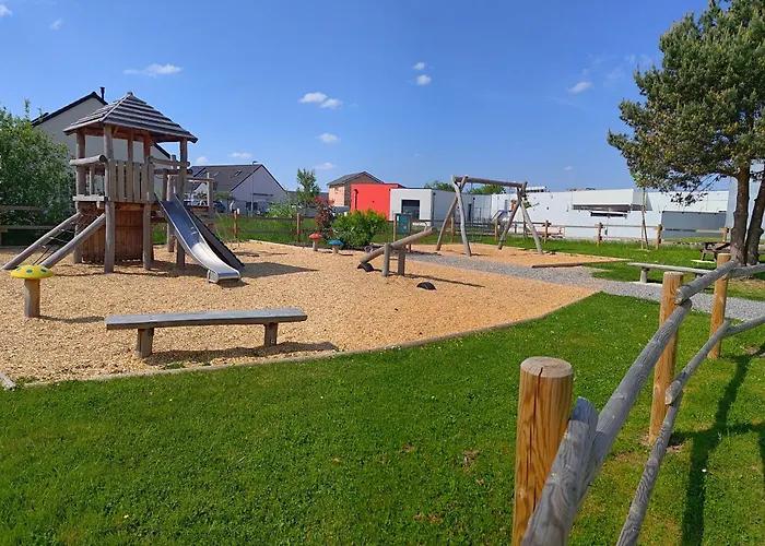 Les Caisses En Bois Et Acces Pmr -oslo- * Charmes (Vosges)